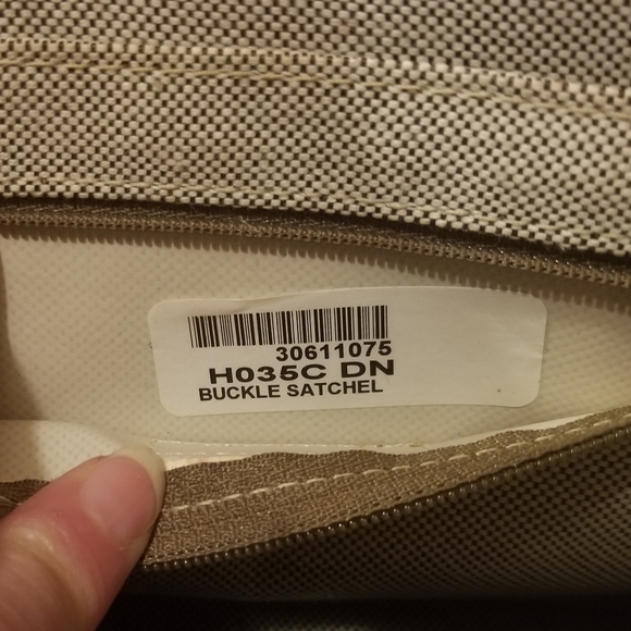 WANTED a wallet to match 😊 P&TY! - Picture 3 of 3